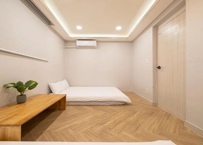 Gasthuis Woody Two Bedroom In Hongdae