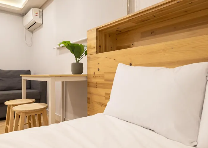 Gasthuis Woody Two Bedroom In Hongdae 3*