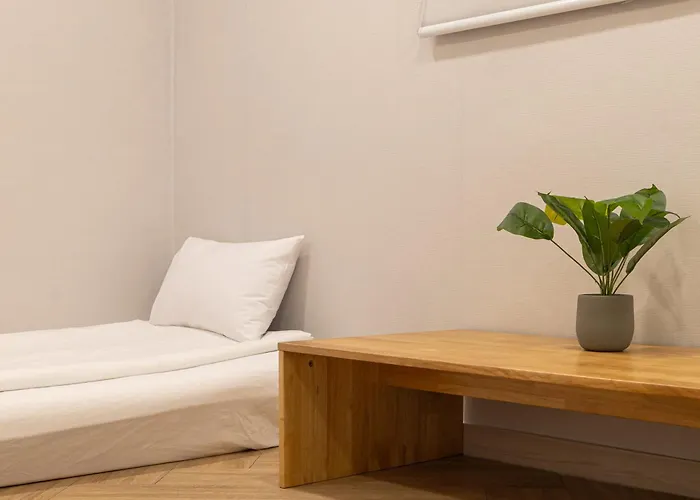 Woody Two Bedroom In Hongdae